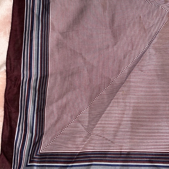 NWOT YVES Saint Laurent Multicolor Cotton Scarf - Picture 4 of 8